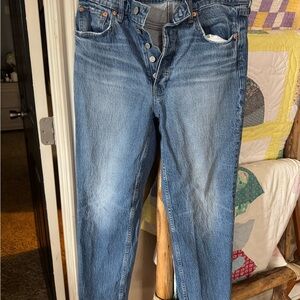 GAP Women's Light Blue Straight Leg Jeans